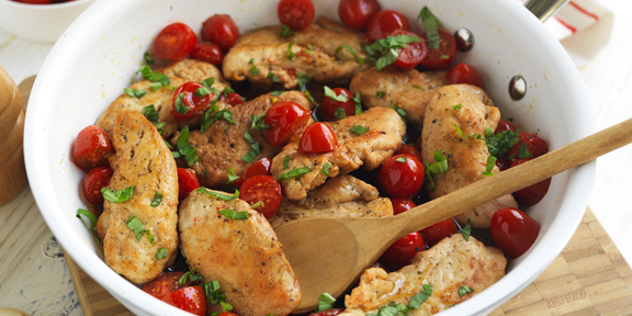 Aiguillettes De Poulet Sautees A La Vinaigrette Balsamique