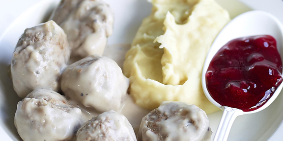 Kottbullar Boulettes De Viande Avec De La Puree Et De La