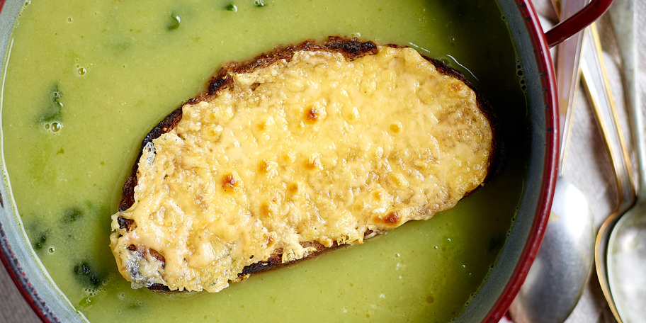 Soep van groene kool Averbodetoast met kaas, recept van Delhaize